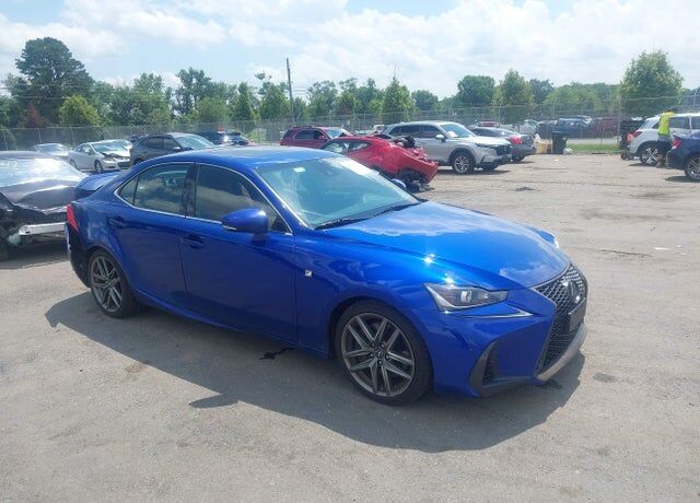 2017 LEXUS IS