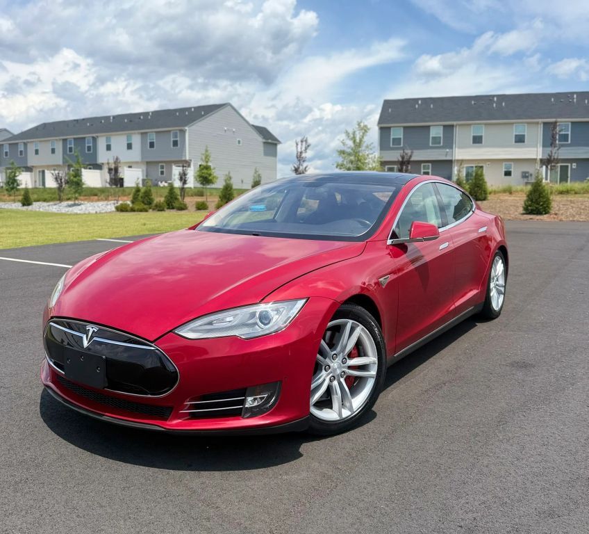2014 TESLA Model S