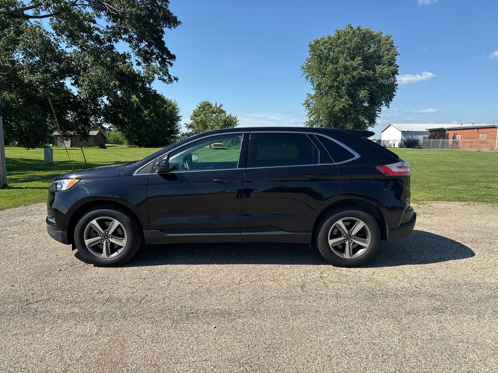 2024 FORD Edge