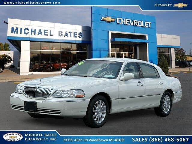 Lincoln Town Car
