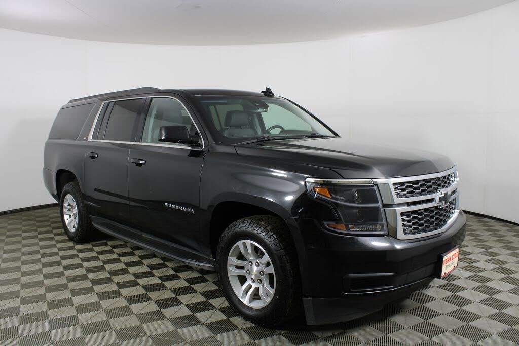 2019 CHEVROLET Suburban