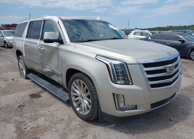 2016 CADILLAC Escalade