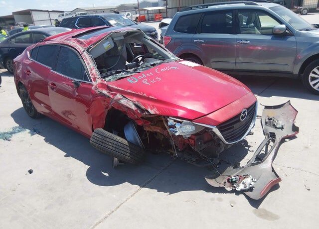 2015 MAZDA Mazda3