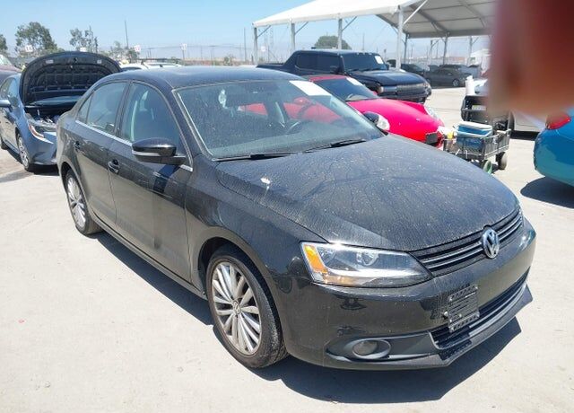 2013 VOLKSWAGEN Jetta