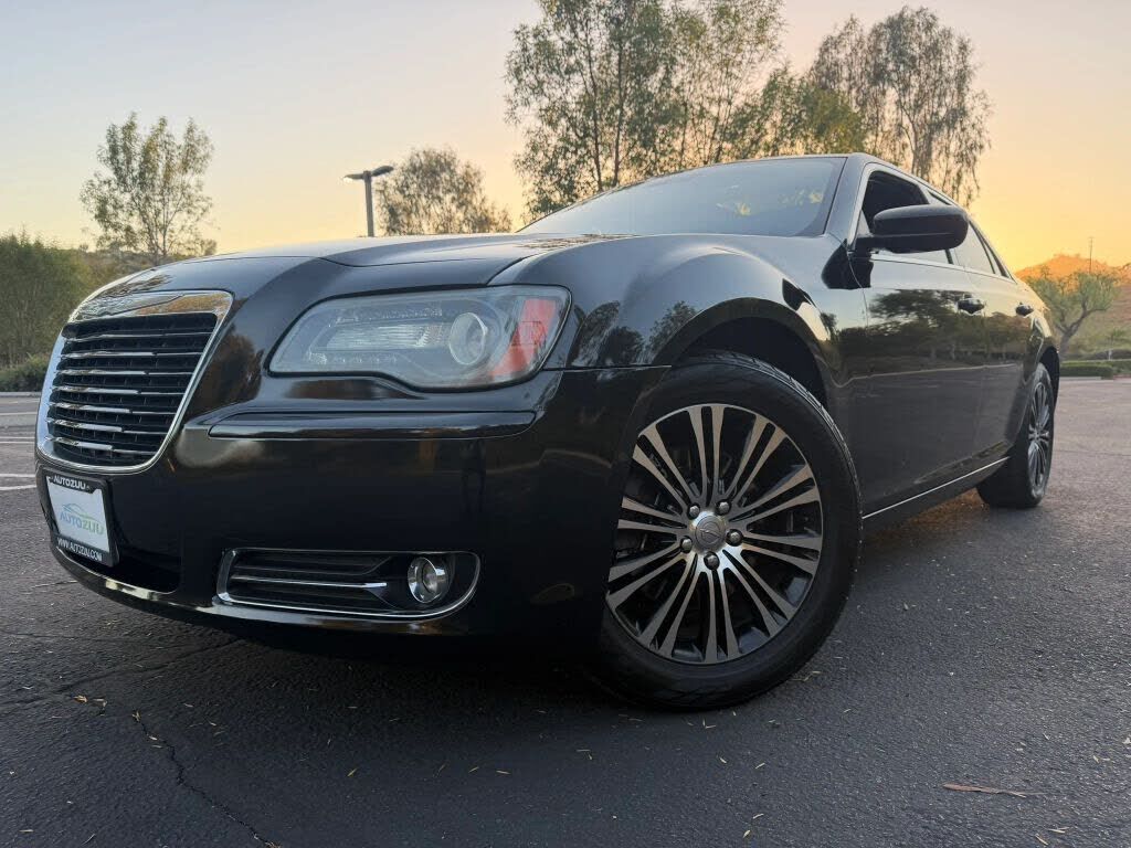2013 CHRYSLER 300