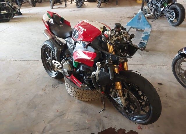 2023 DUCATI Superbike