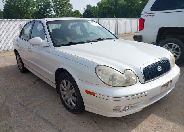 2004 HYUNDAI Sonata