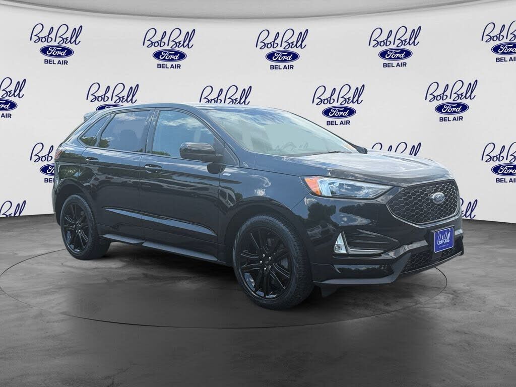 2022 FORD Edge