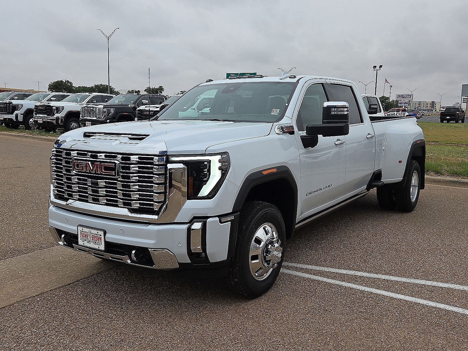 2026 GMC Sierra HD