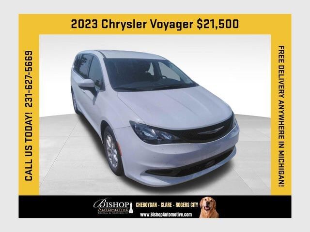 2023 CHRYSLER Voyager