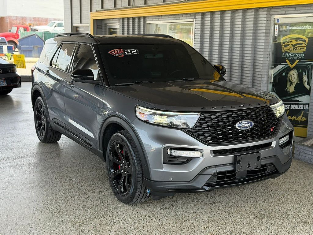 2022 FORD Explorer
