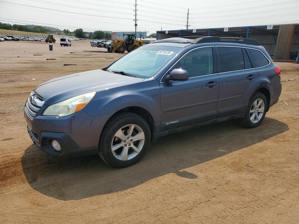 2014 SUBARU Outback
