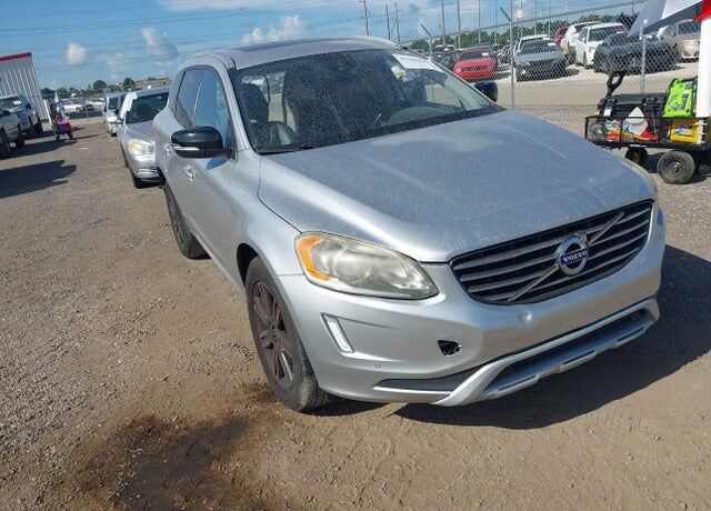 2017 VOLVO XC60