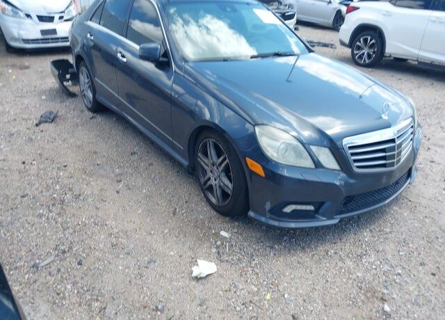 2010 MERCEDES-BENZ E-Class