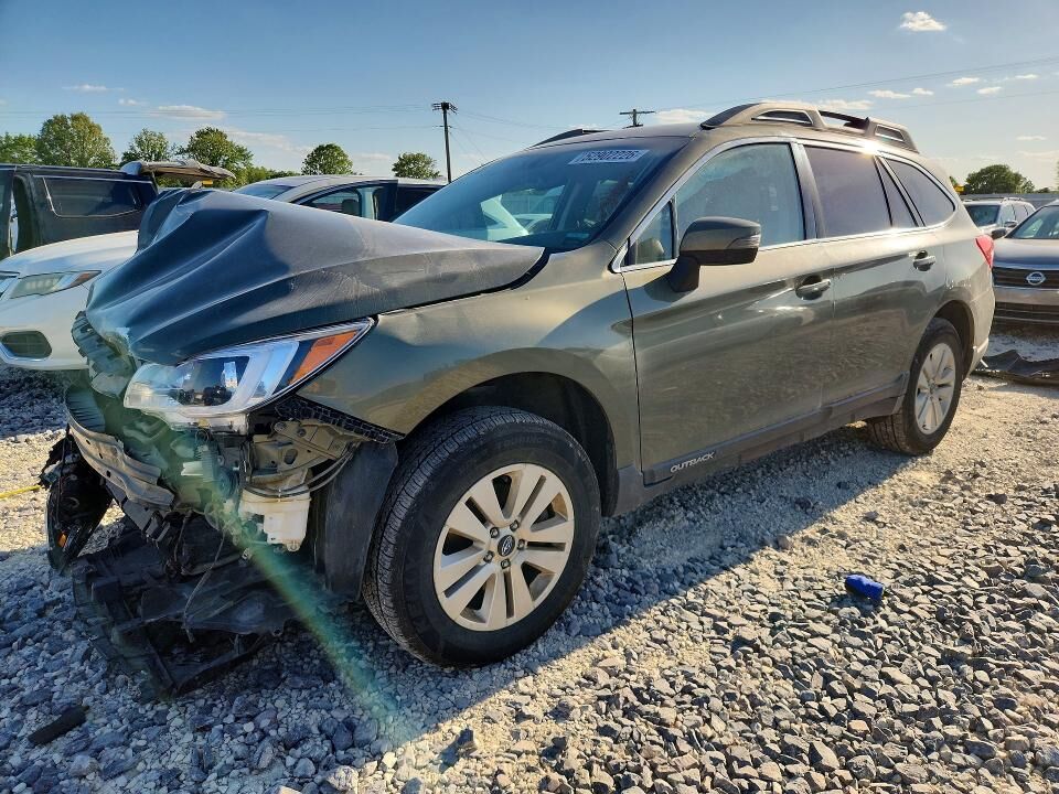 2017 SUBARU Outback