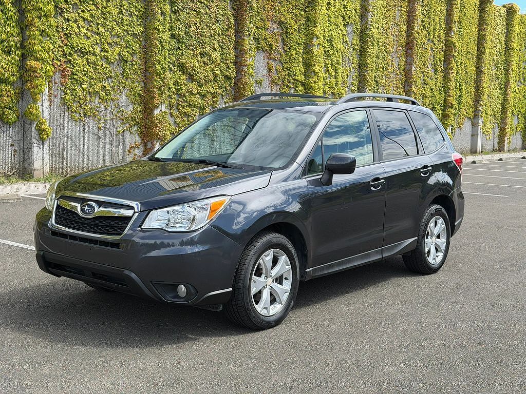 2015 SUBARU Forester