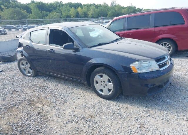2014 DODGE Avenger