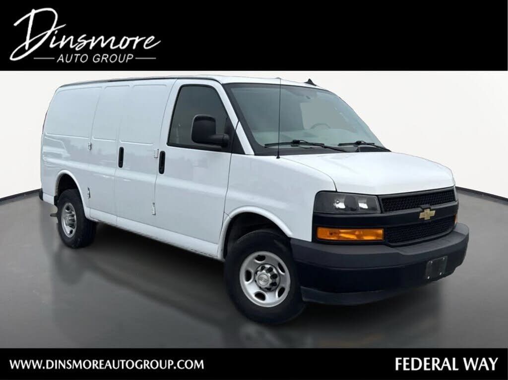 2021 CHEVROLET Express