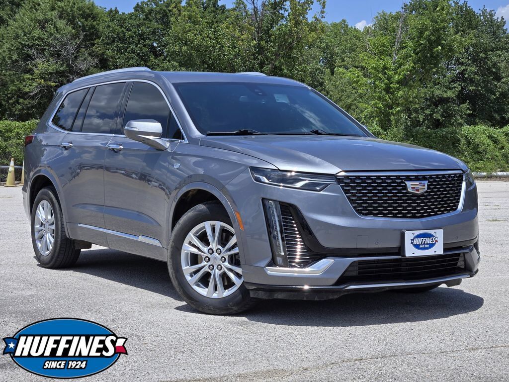 2021 CADILLAC XT6