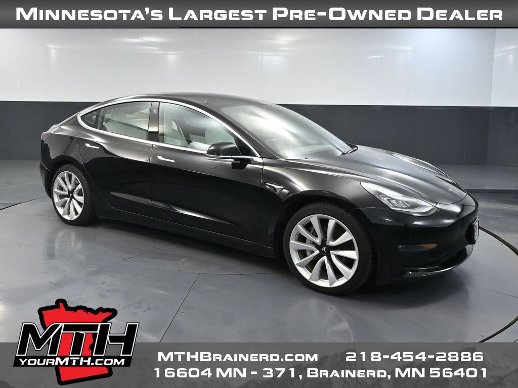 2018 TESLA Model 3
