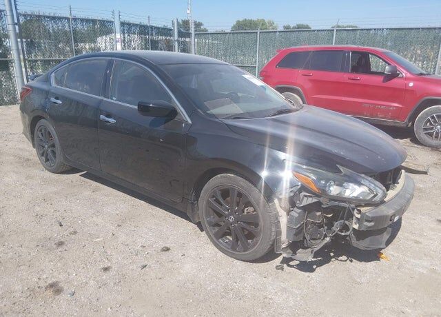2017 NISSAN Altima