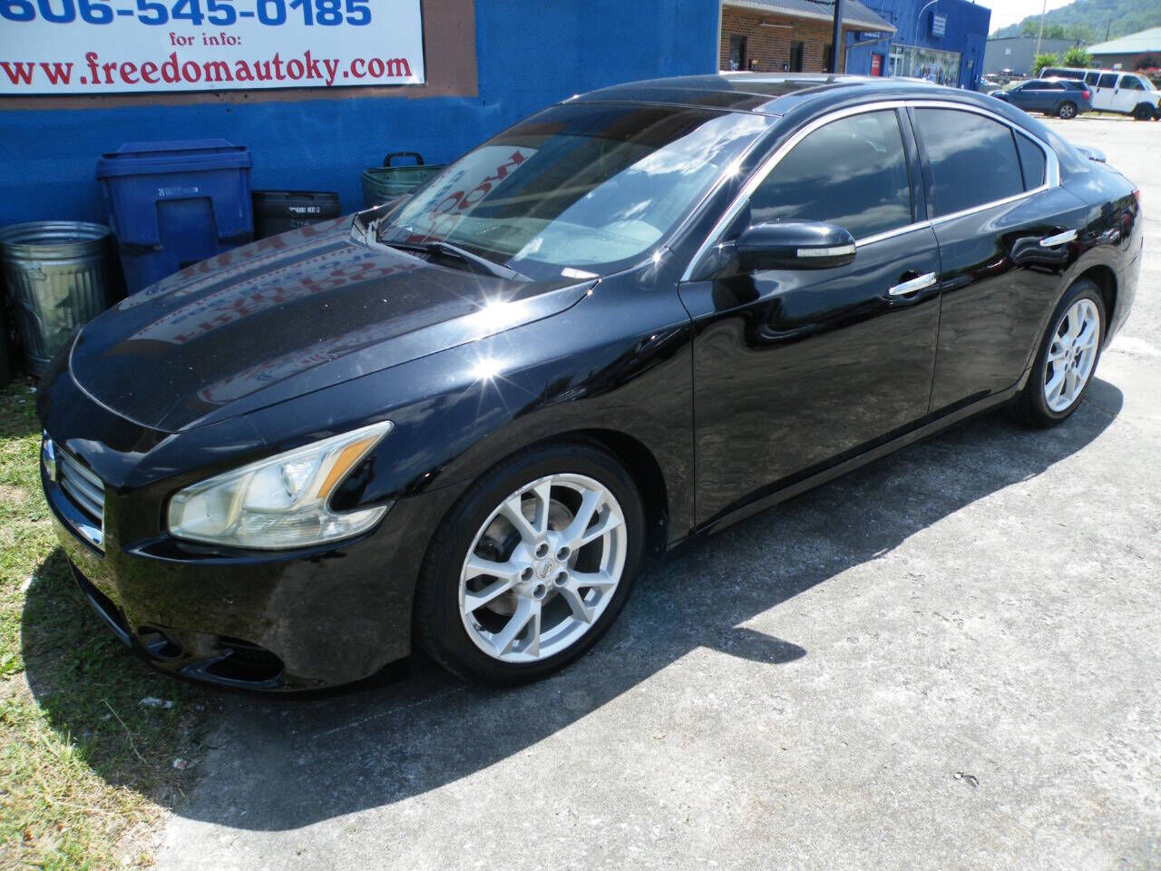 2012 NISSAN Maxima