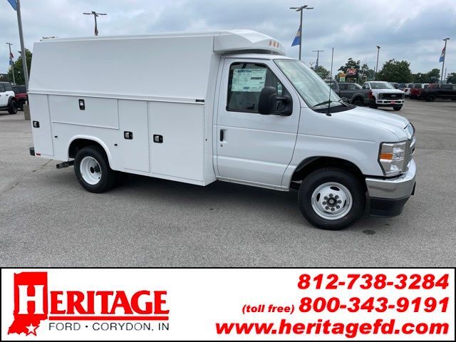 2027 FORD E-350