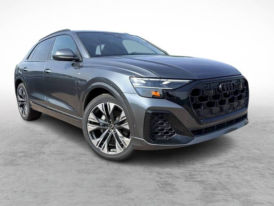 2026 AUDI Q8