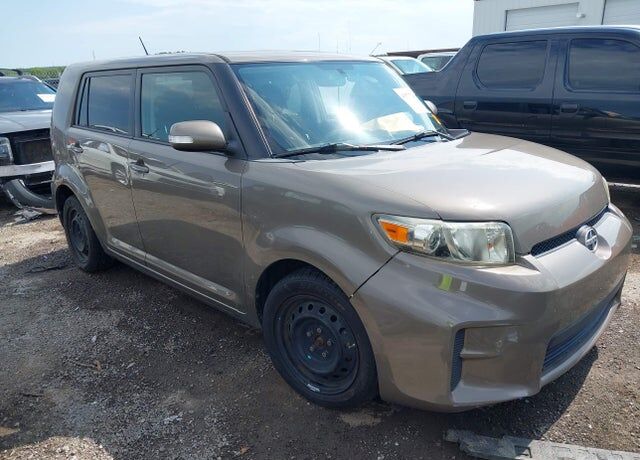 2012 TOYOTA SCION