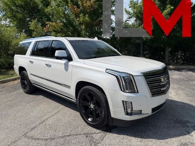 2017 CADILLAC Escalade ESV