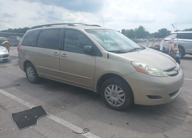 2006 TOYOTA Sienna