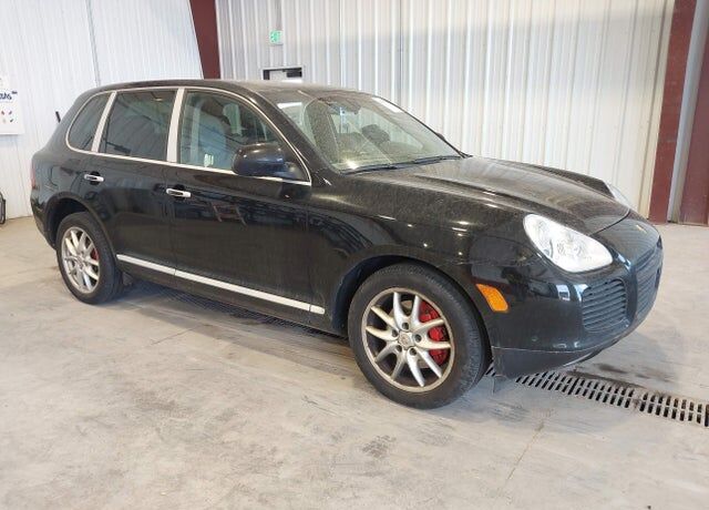 2004 PORSCHE Cayenne