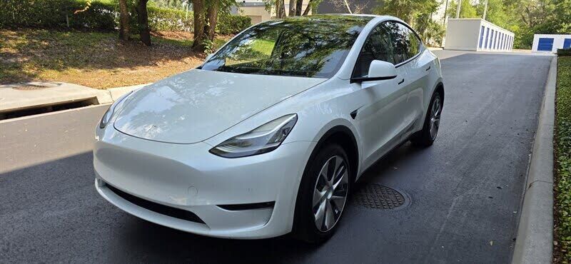 2020 TESLA Model Y