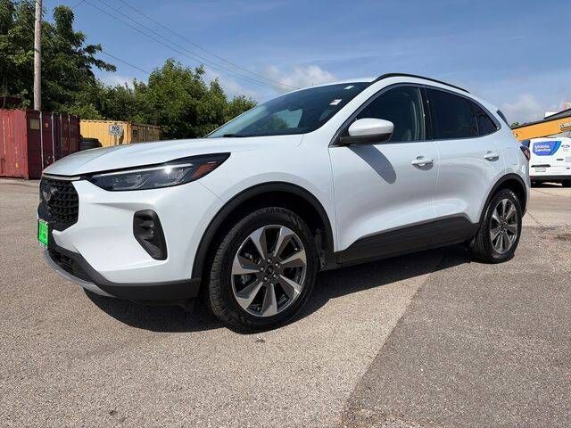 2025 FORD Escape