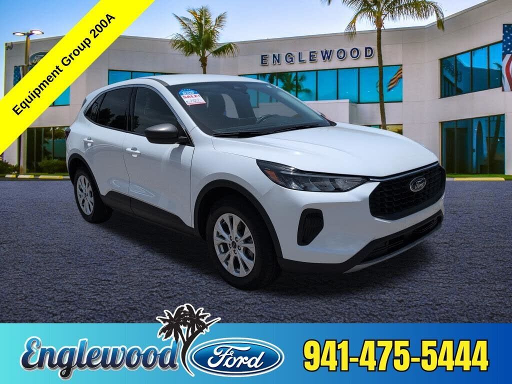 2024 FORD Escape