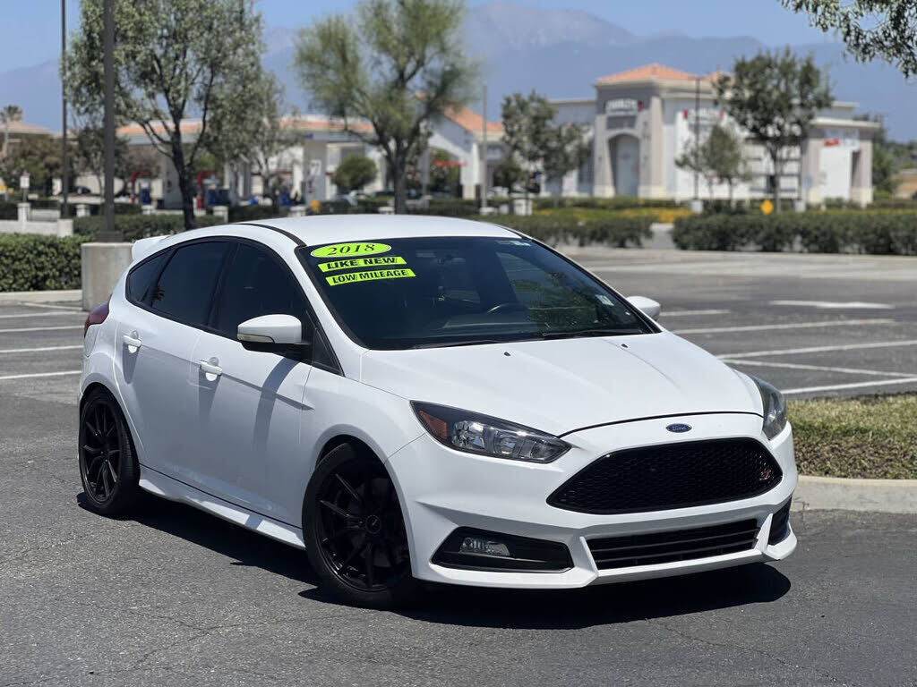 2018 FORD Focus