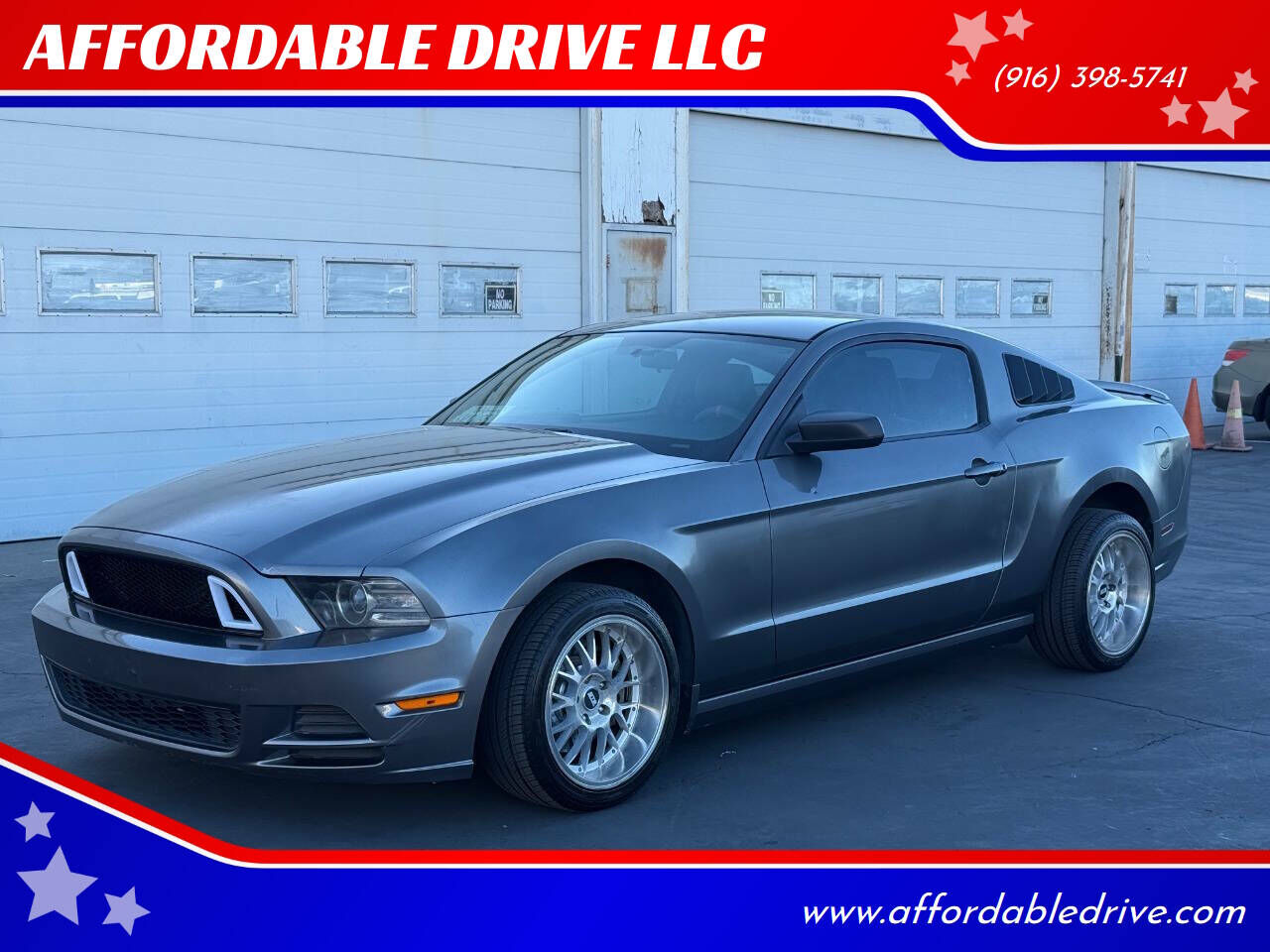 2013 FORD Mustang
