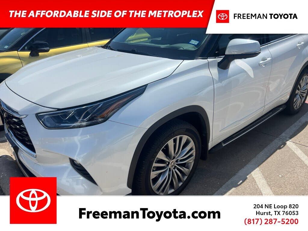 2021 TOYOTA Highlander