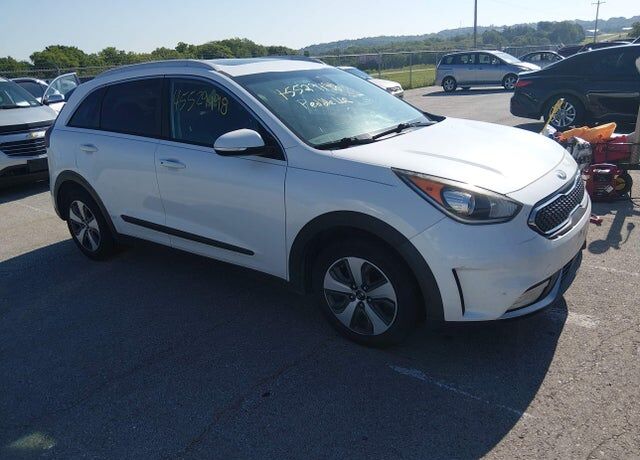 2017 KIA Niro