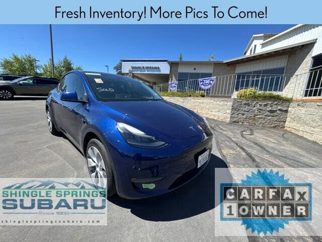 2023 TESLA Model Y