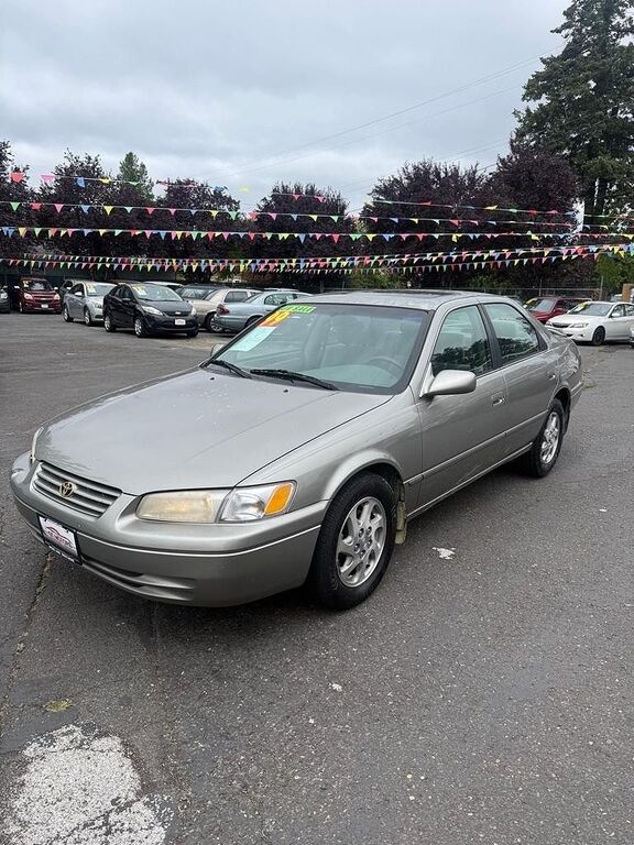 1999 TOYOTA Camry