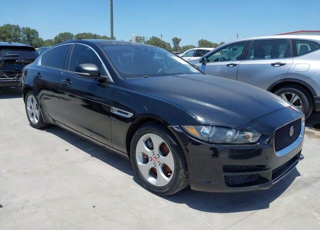 2017 JAGUAR XE