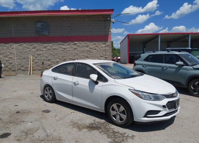 2017 CHEVROLET Cruze