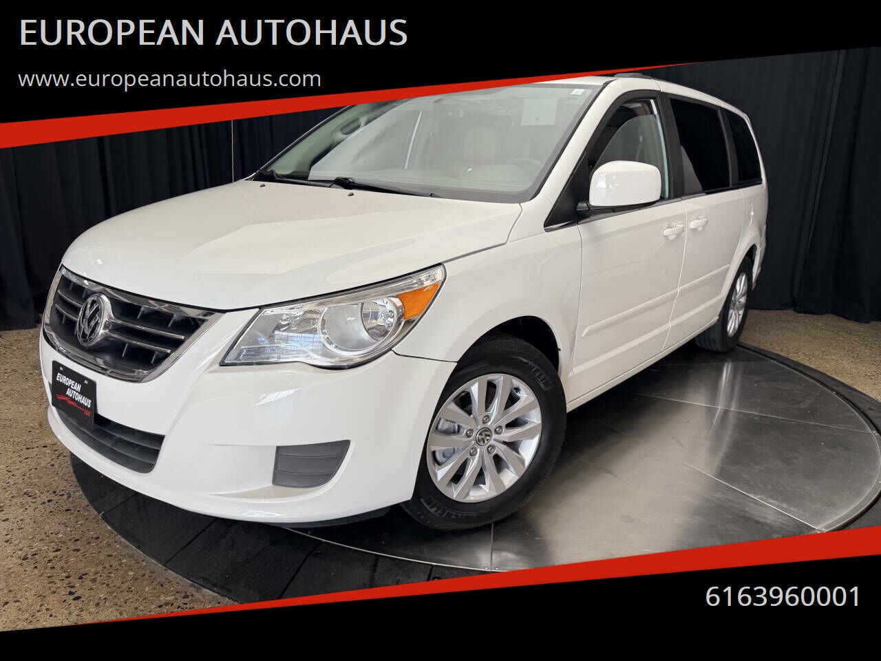 2012 VOLKSWAGEN Routan
