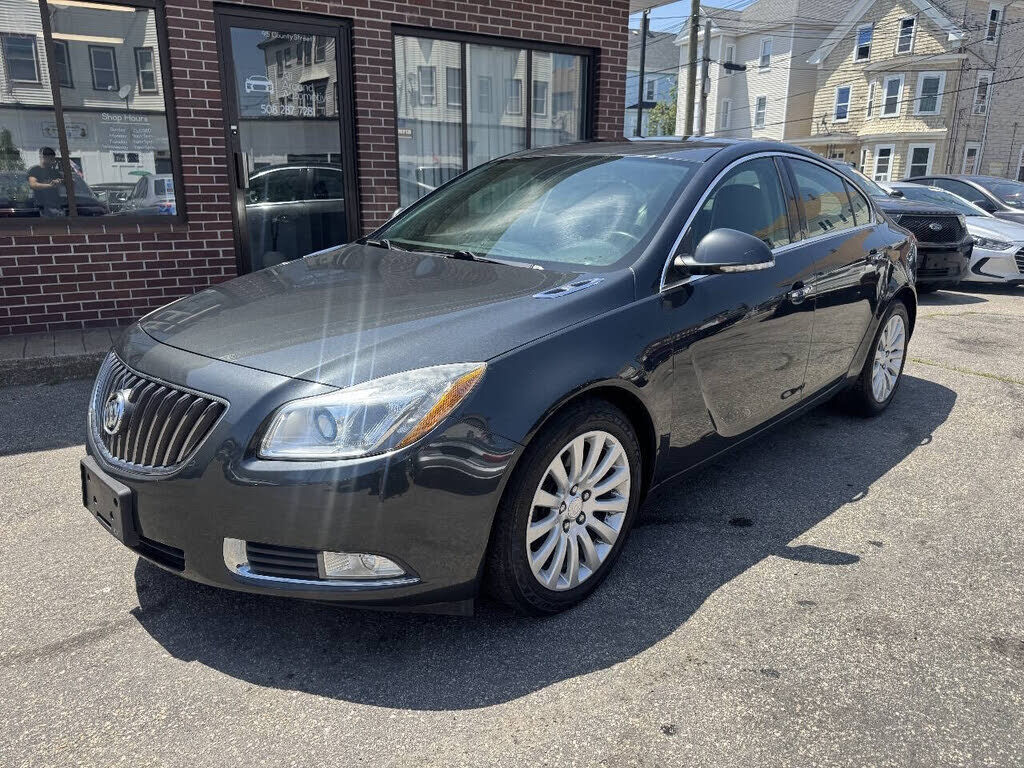 2012 BUICK Regal