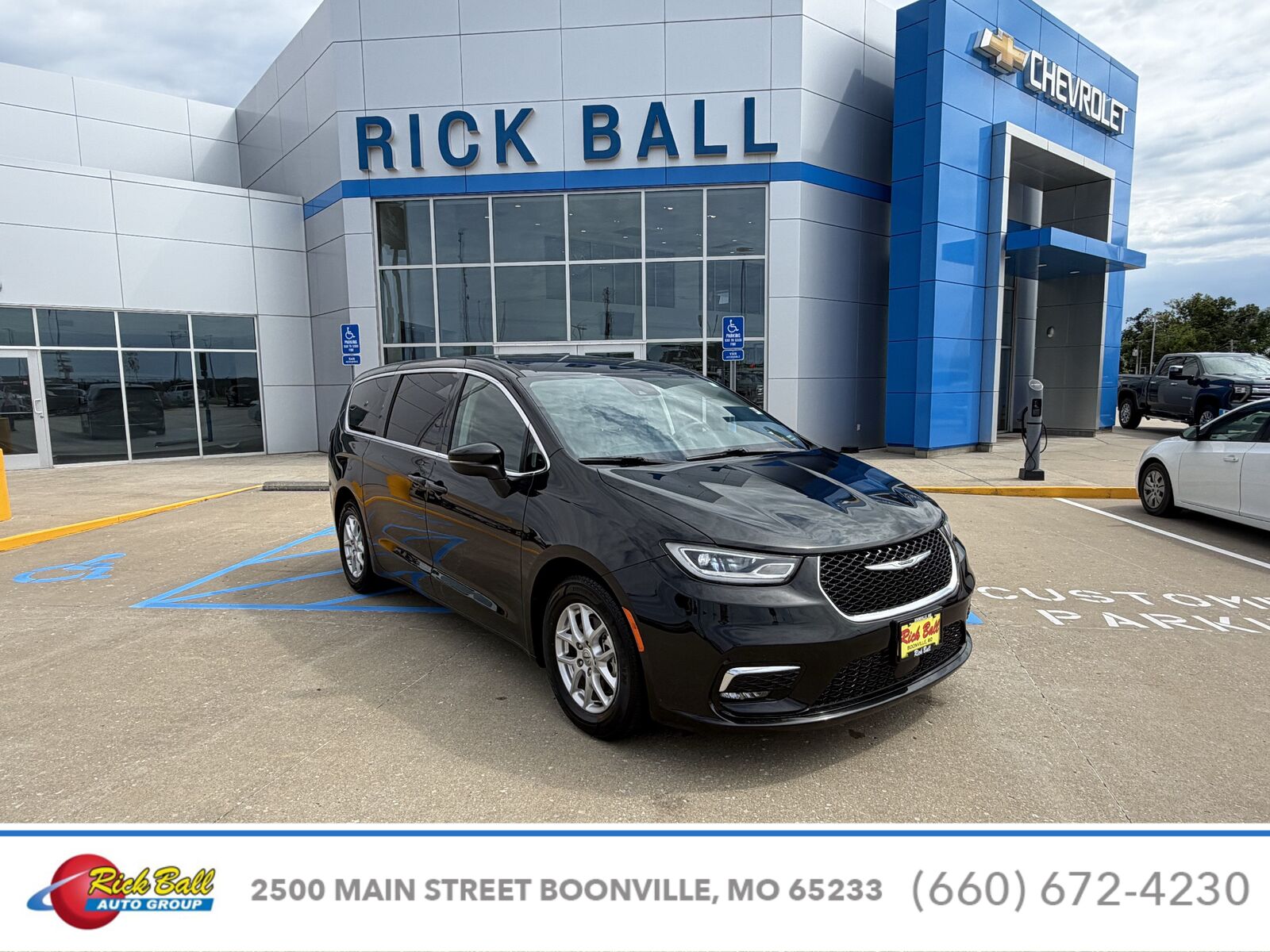 2023 CHRYSLER Pacifica
