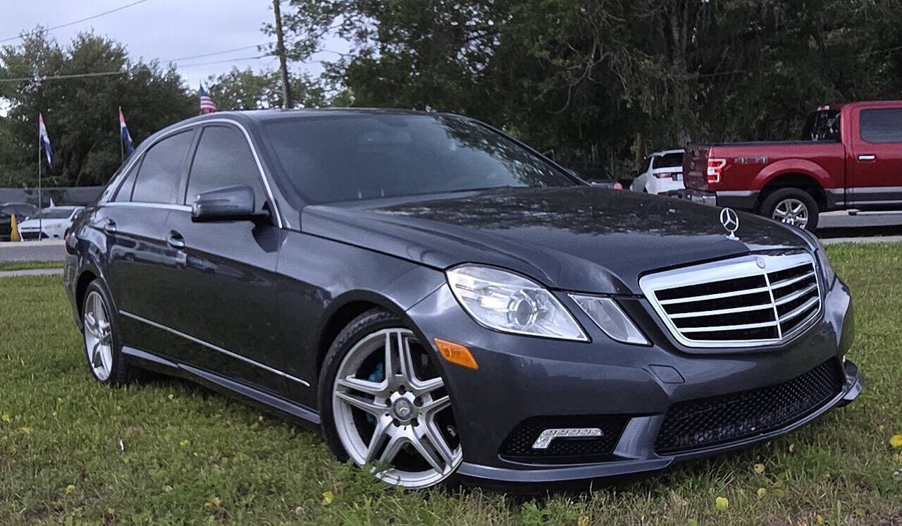 2011 MERCEDES-BENZ E-Class
