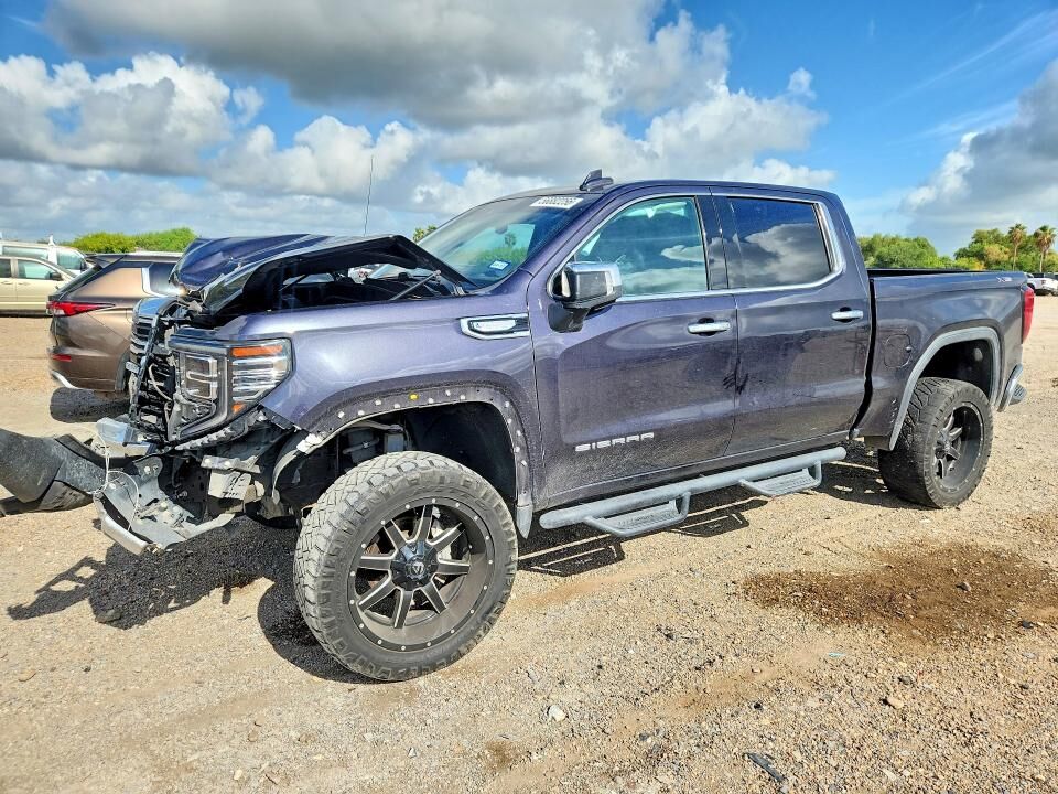2022 GMC Sierra