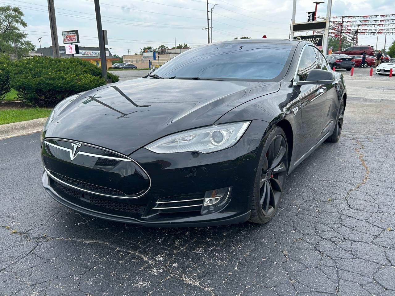 2015 TESLA Model S