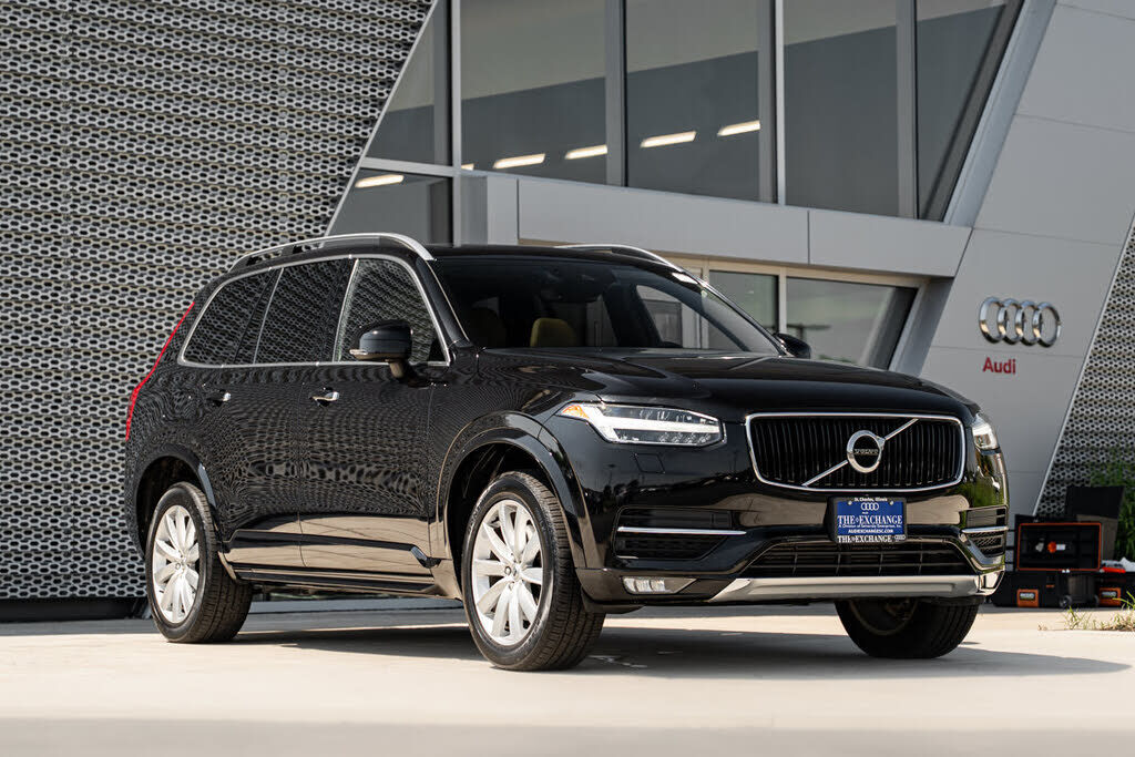 2016 VOLVO XC90